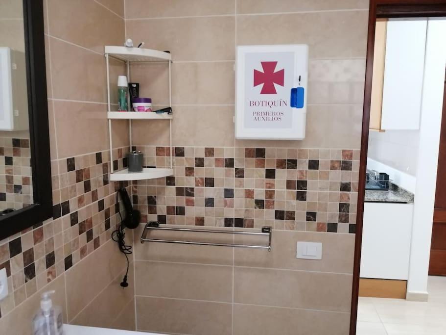 Habitacion Individual Privada, Piso De 3 Habitaciones Con Areas Compartidas 拉拉古纳 外观 照片